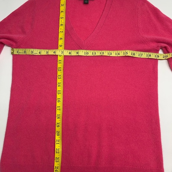 Ann Taylor 100% cashmere v neck sweater pink size M - Picture 3 of 5